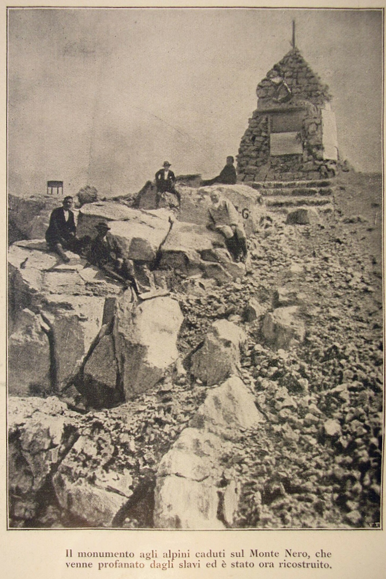 Monumento ai caduti del Monte Nero 1922